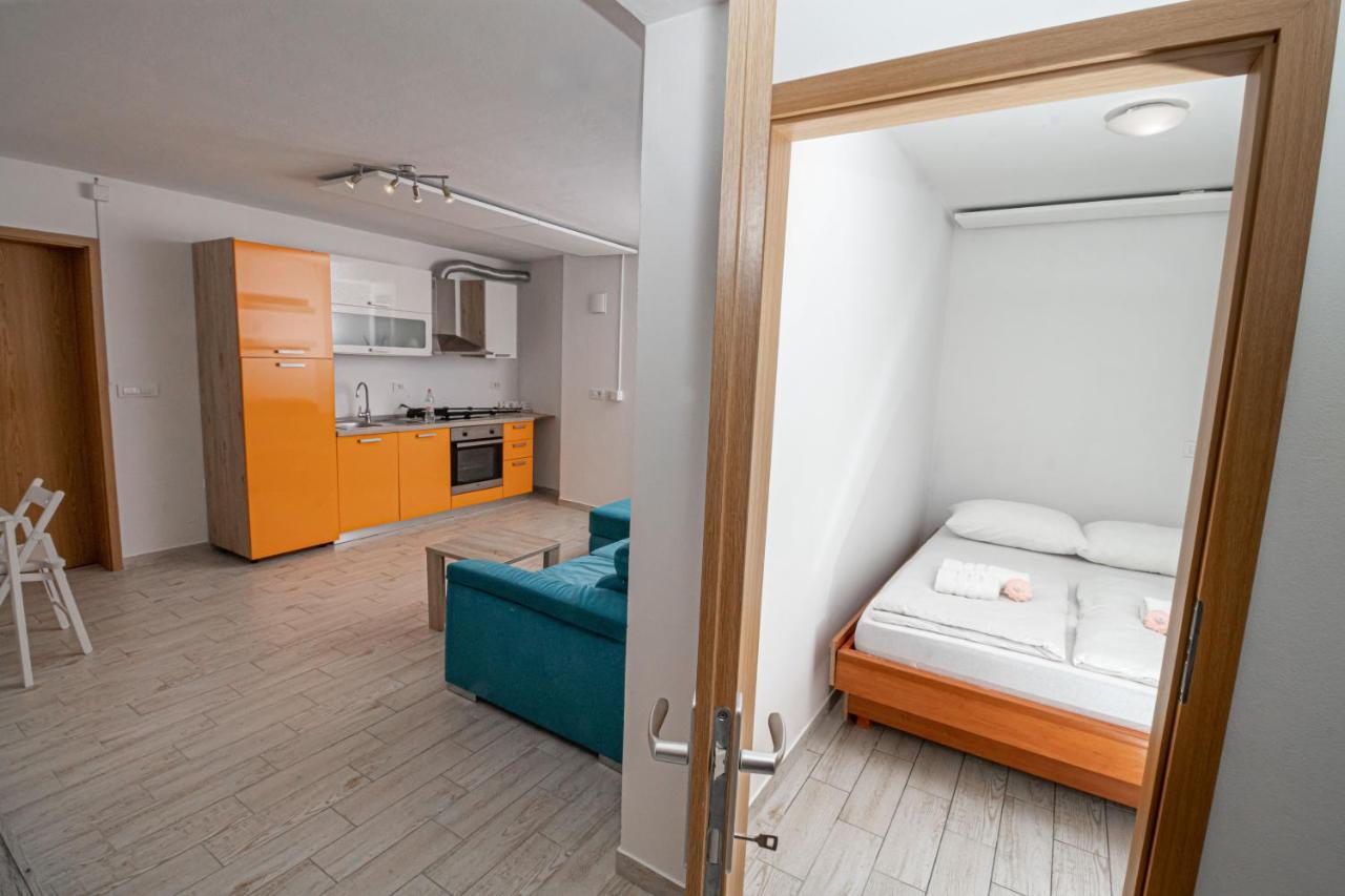 Sml Apartments 2 อิซอลา ภายนอก รูปภาพ